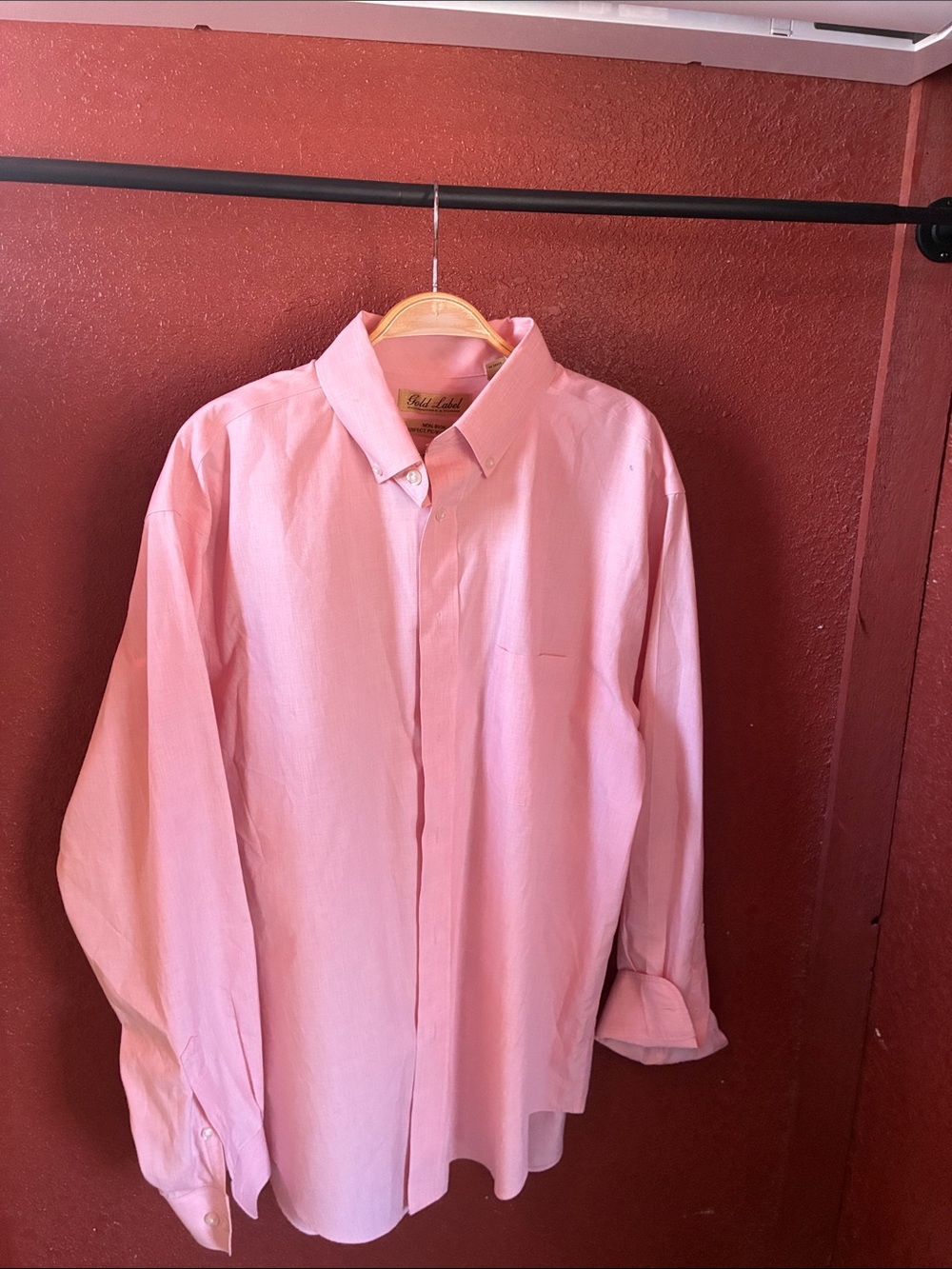 Men's 100% Cotton Pink Button-Up Dress Shirt